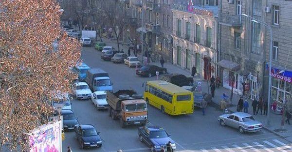 Շտապ․ 23:00-ից փակեք փողոց նայող պատուհաններն ու պատշգամբի դռները