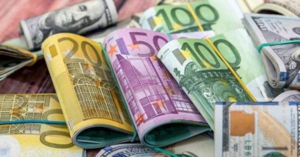 Դոլարն ու ռուբլին արժևորվել են․ փոխարժեքն՝ այսօր