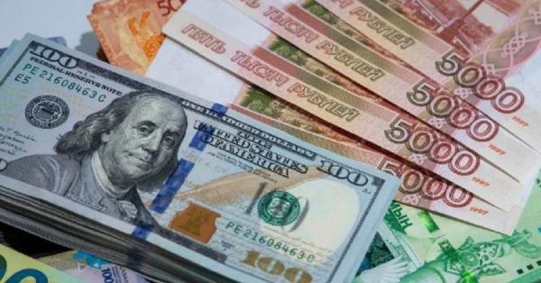 Դոլարն էժանացել է, ռուբլին՝ թանկացել․ փոխարժեքն՝ այսօր