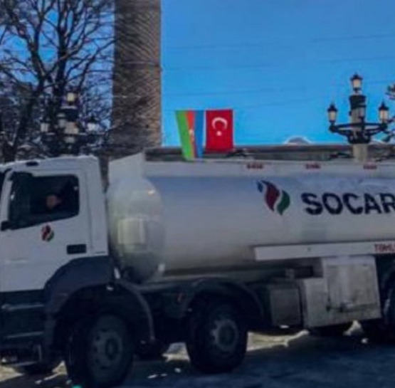 Ադրբեջանական «SOCAR»-ը Գորիս-Կապան ավտոճանապարհին բենզալցակայան է տեղադրել (տեսանյութ)