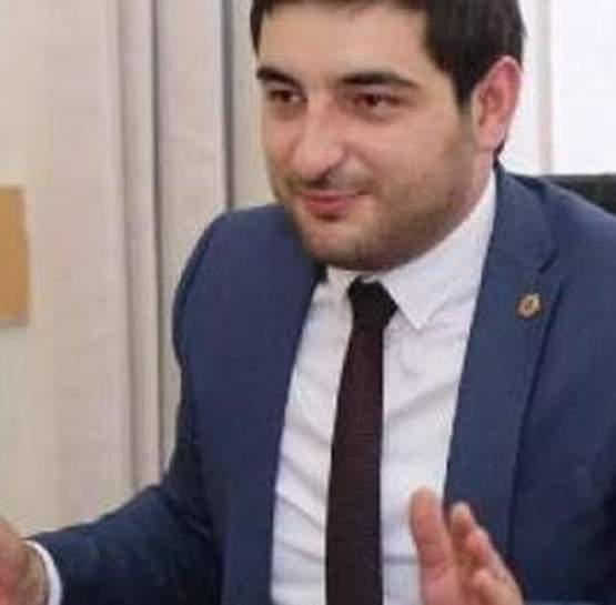 «Ժողովուրդ». Սիփան Փաշինյանը՝ Ուկրաինայի լավագույն բուքմեյքեր