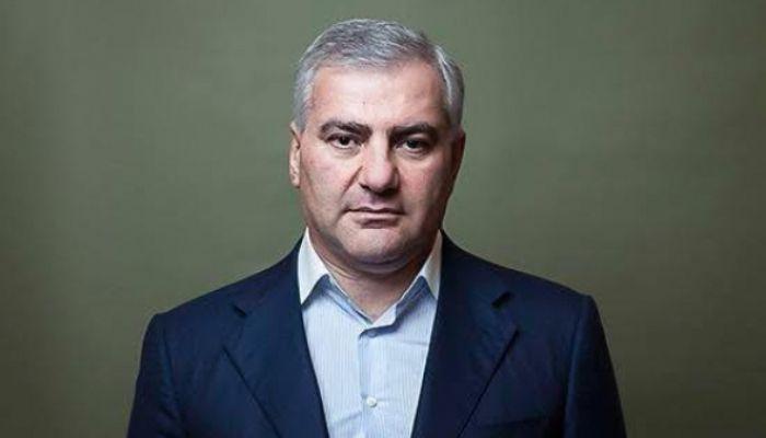 Դիմակավորված անձինք` «Արմավիր» ՔԿՀ-ում. Սամվել Կարապետյանին տեղափոխո՞ւմ են