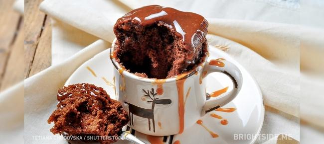 Six super-delicious desserts in a mug