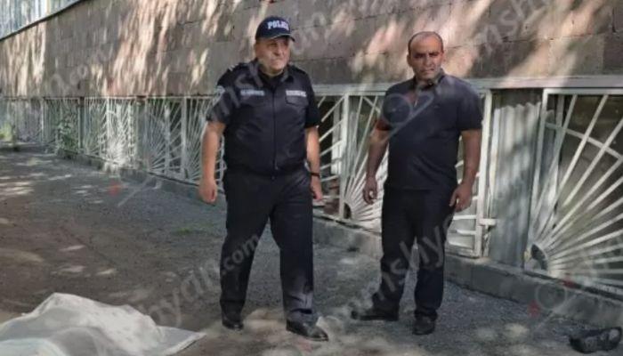 Ողբերգական դեպք՝ «Արմենիա» ԲԿ-ում, վիրաբուժական բաժանմունքի լուսամուտի տակ հայտնաբերվել է մաhացած տղամարդ