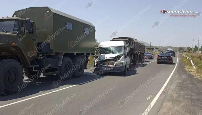 Խոշոր վթար. 4 վիրավnրները ՊՆ ծառայողներ են