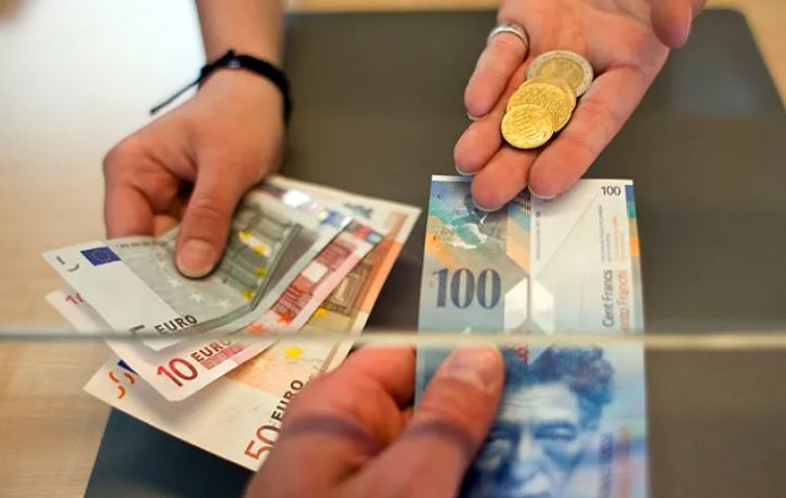 Ռուբլին թանկացել է․ փոխարժեքն՝ այսօր