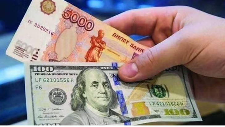 Դոլարն էժանացել է, ռուբլին՝ թանկացել․ փոխարժեքն՝ այսօր