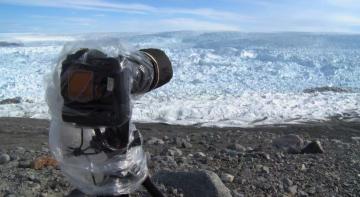 Տղամարդը թողեց տեսախցիկը սառույցների վրա․ մեկ րոպե անց այն ֆիքսեց մի բան, որին ոչ ոք չէր հավատում. ՎԻԴԵՈ